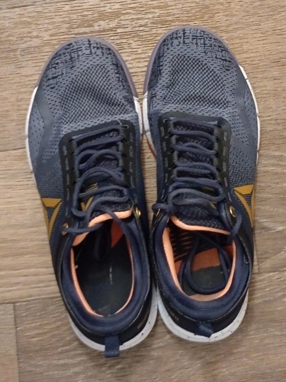 Reebok CrossFit Nano 6.0 Women Size 6 - Dark Grey/Navy/Cora<wbr/>l Pink/Gold